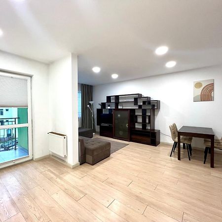 Osapart Romantic Apartment In The Complex Great Britain Liov Exterior foto