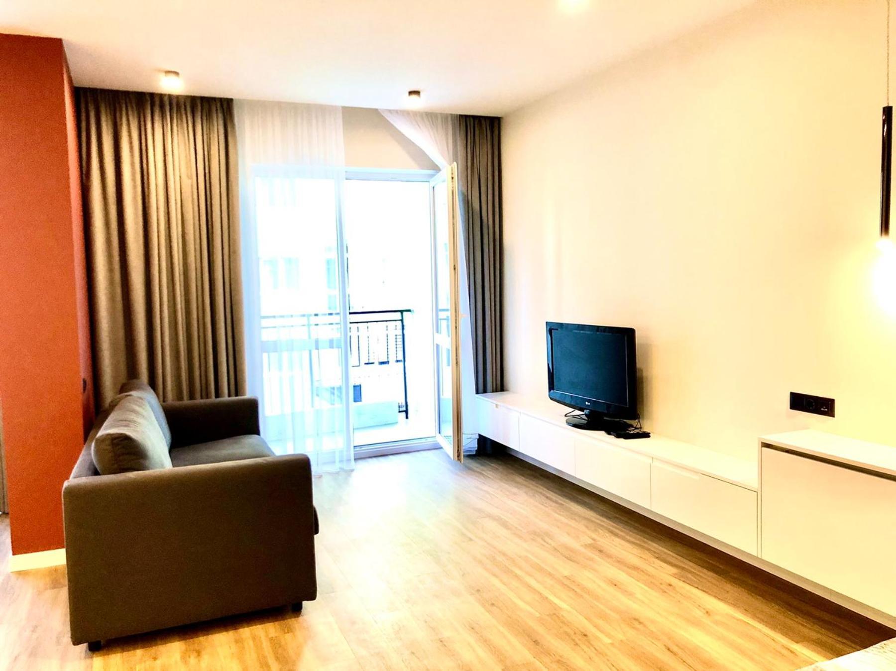 Osapart Romantic Apartment In The Complex Great Britain Liov Exterior foto