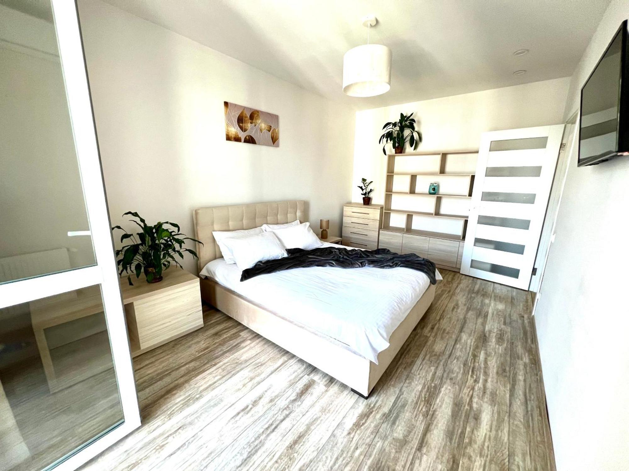Osapart Romantic Apartment In The Complex Great Britain Liov Exterior foto